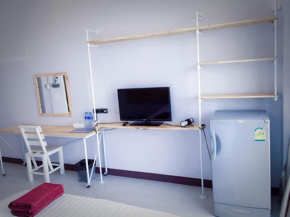 Rinrada Loft Resident Hotel Csiangmaj Kültér fotó